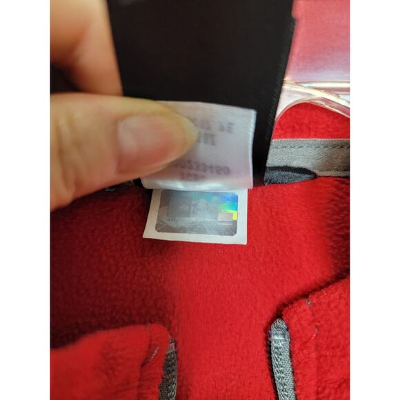 The North Face Full Zip Fleece Jacket Men's Small Red Zipped Pocket Long Sleeve - Picture 5 of 5